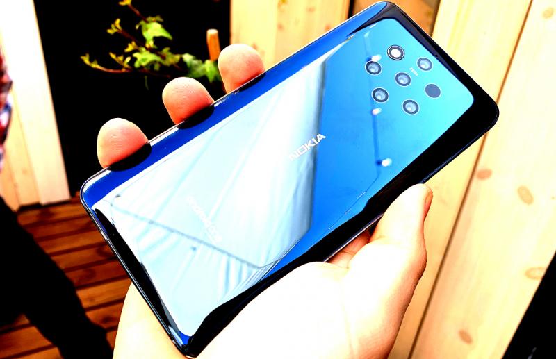 ����� ������ �� Nokia, 5 ����� � ������� Zeiss