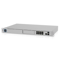 ������������� UBIQUITI UniFi Dream Machine Pro SE  ������ � ���������� PoE ������������ � ������������������.
