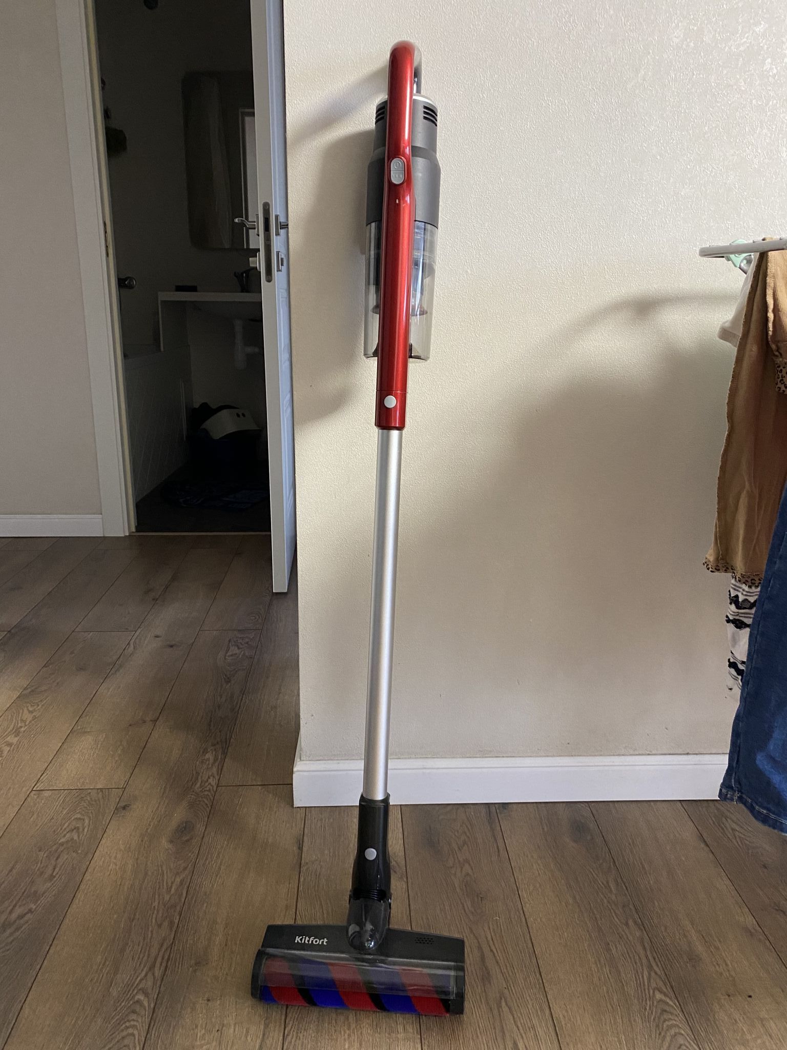 ������� Kitfort ��-561