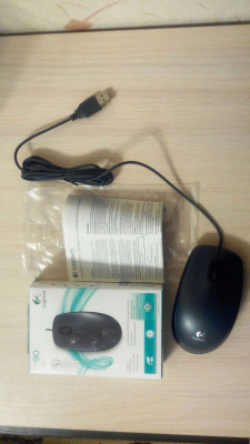 ���� Logitech M90 Grey USB Mouse (910-001794 / 910-001793)
