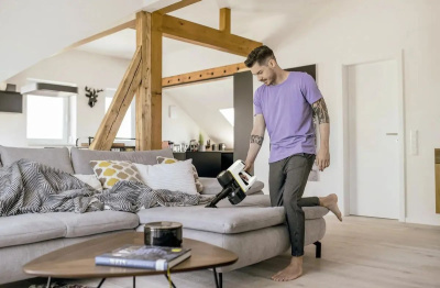 ������� ������ Karcher VC 4 Cordless myHome 140�� ����� (1.198-630.0)