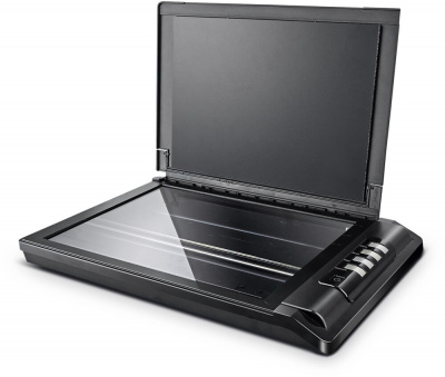 ������ Plustek OpticSlim 2700