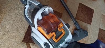 ������� LG VC73189NHTB