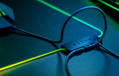 ������ Razer Firefly V2